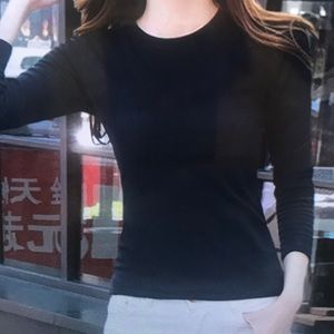 there's original bag 😉that item 1 as new 🐚